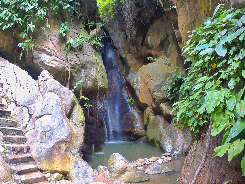 igutan falls talisay